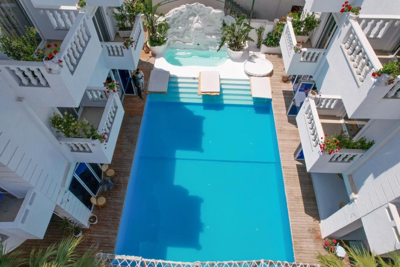 Relax Hotel Ksamil Eksteriør billede