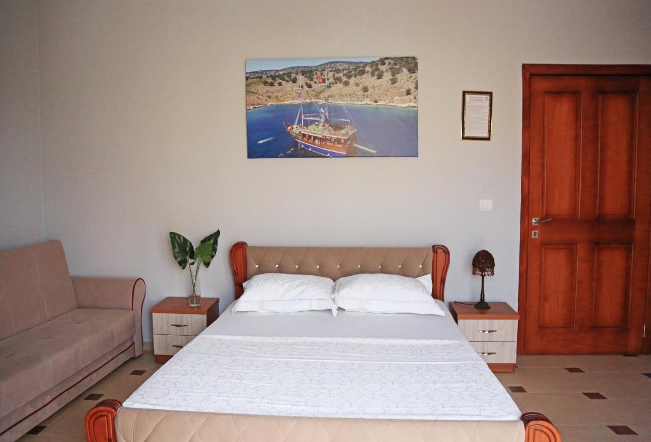 Relax Hotel Ksamil Eksteriør billede